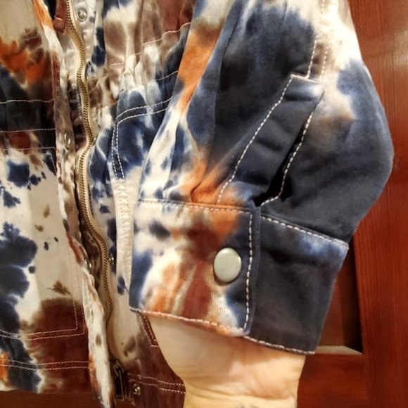 L OOAK Tie Dyed Gap Utility Jacket with Pockets, Drawstring Waist Zipper & Snaps - Picture 7 of 9